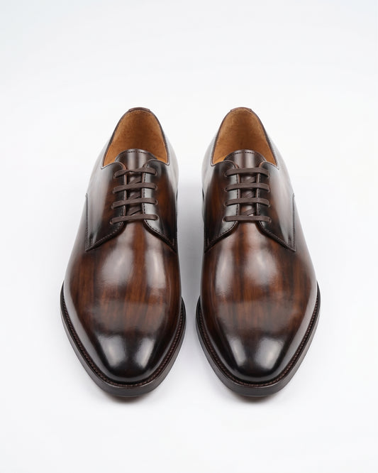 The Veridian Derby: Versatile Sophistication, Handcrafted in Brown Leather