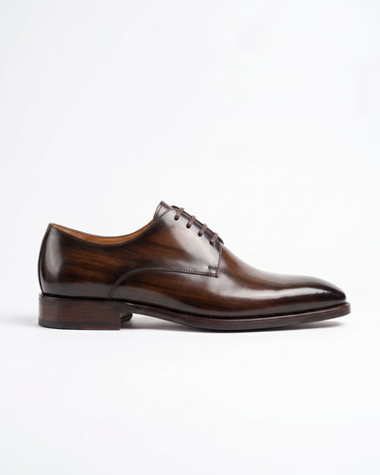 The Veridian Derby: Versatile Sophistication, Handcrafted in Brown Leather