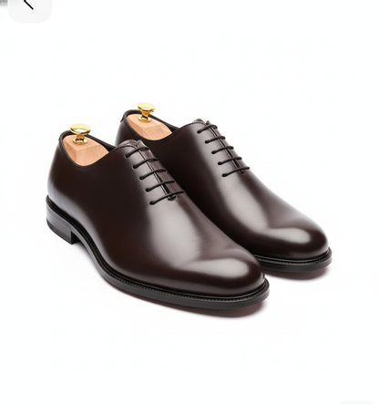 The Veridian Derby: Versatile Sophistication, Handcrafted in Brown Leather