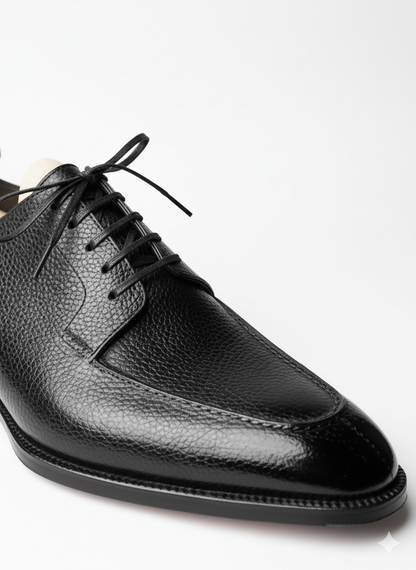 The Oxford Derby | Bold texture, undeniable presence.