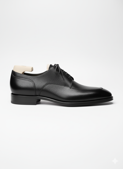The Oxford Derby | Bold texture, undeniable presence.