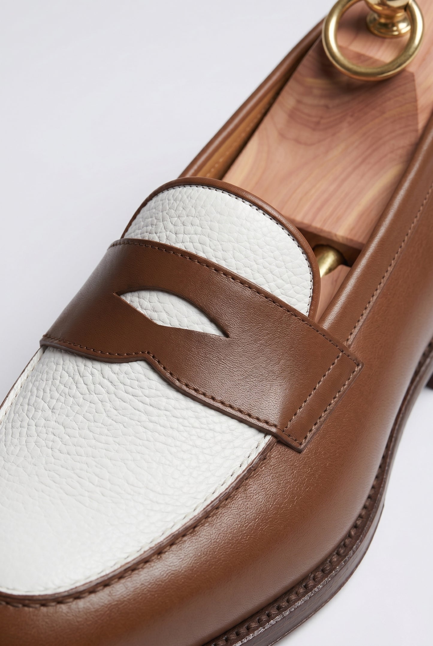 The Venice Two-Tone Penny Loafers in Chestnut Brown & Cream