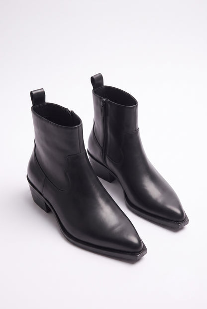 The Vesper Cuban Heel Boot | AURELIO
