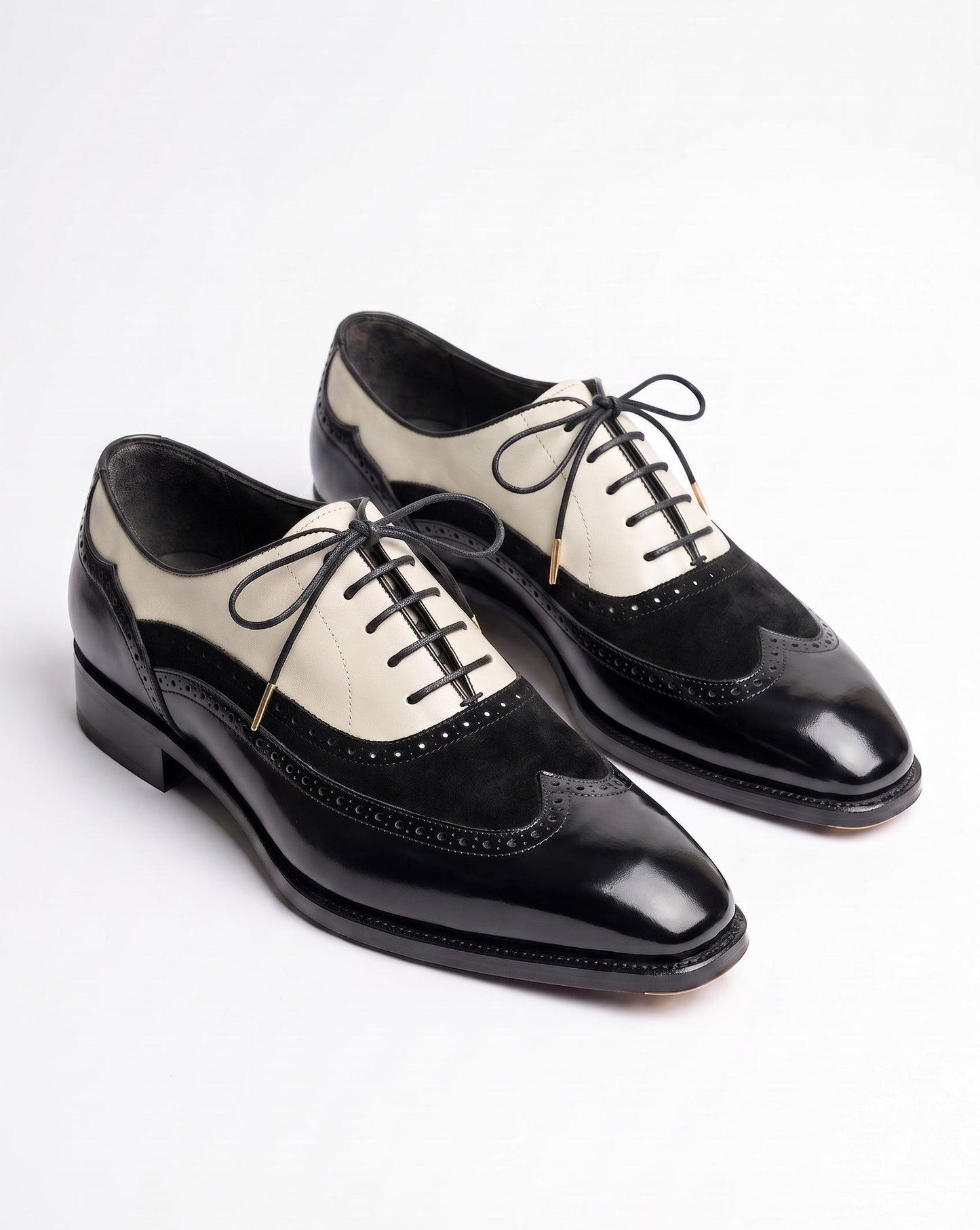 Aurelio Men's Leather and Suede Black and Cream Wingtip Spectator Oxford